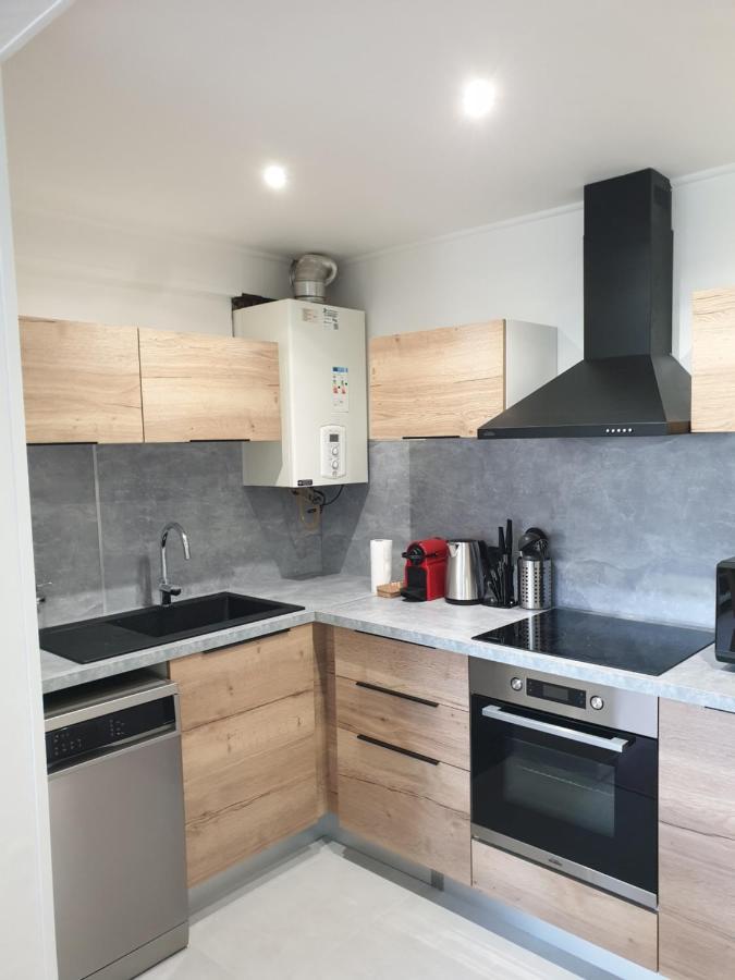מץ Appartement La Roseraie Proche Centre/Gare מראה חיצוני תמונה
